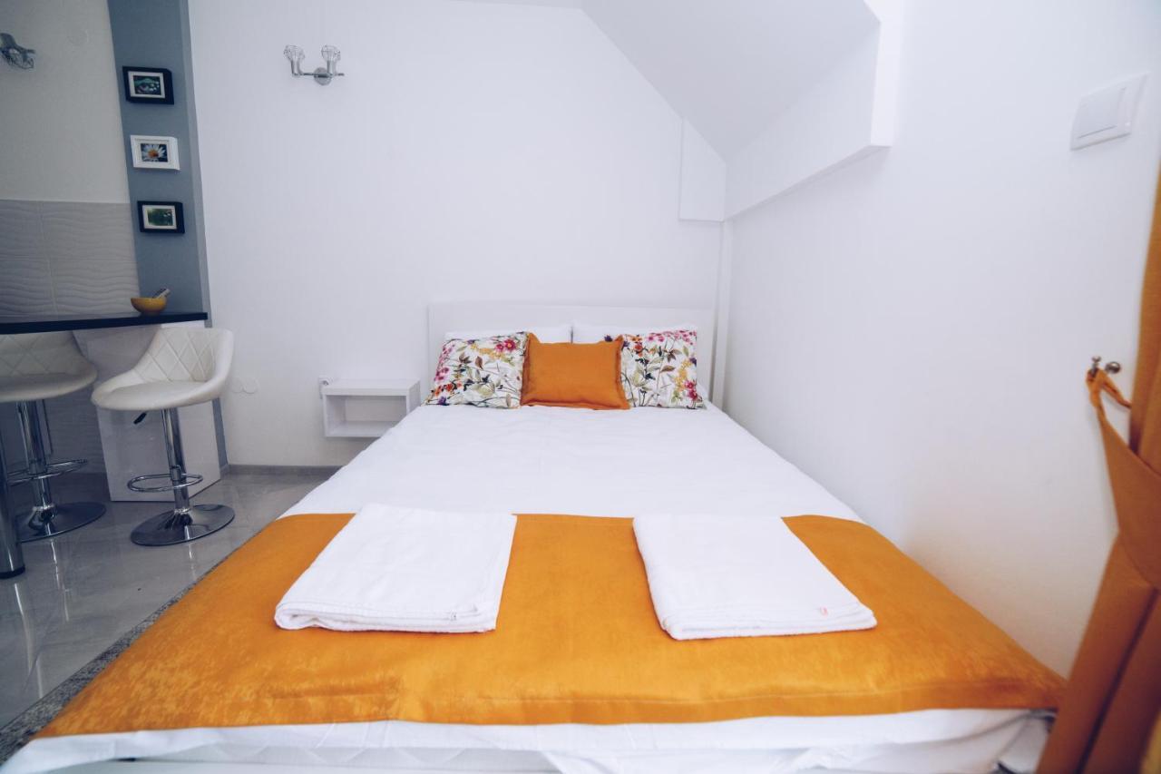 Duga Apartmani ครากูเยวัตส์ ภายนอก รูปภาพ