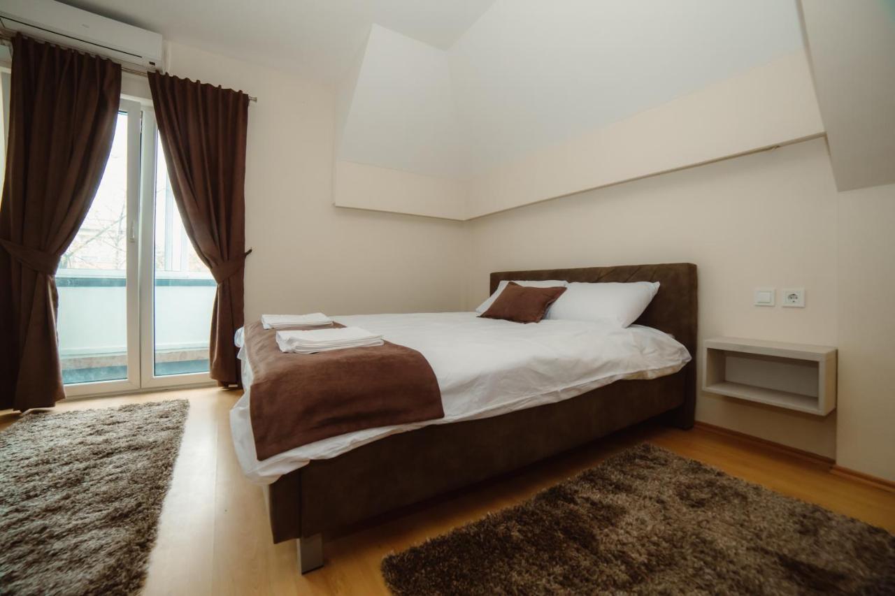 Duga Apartmani ครากูเยวัตส์ ภายนอก รูปภาพ