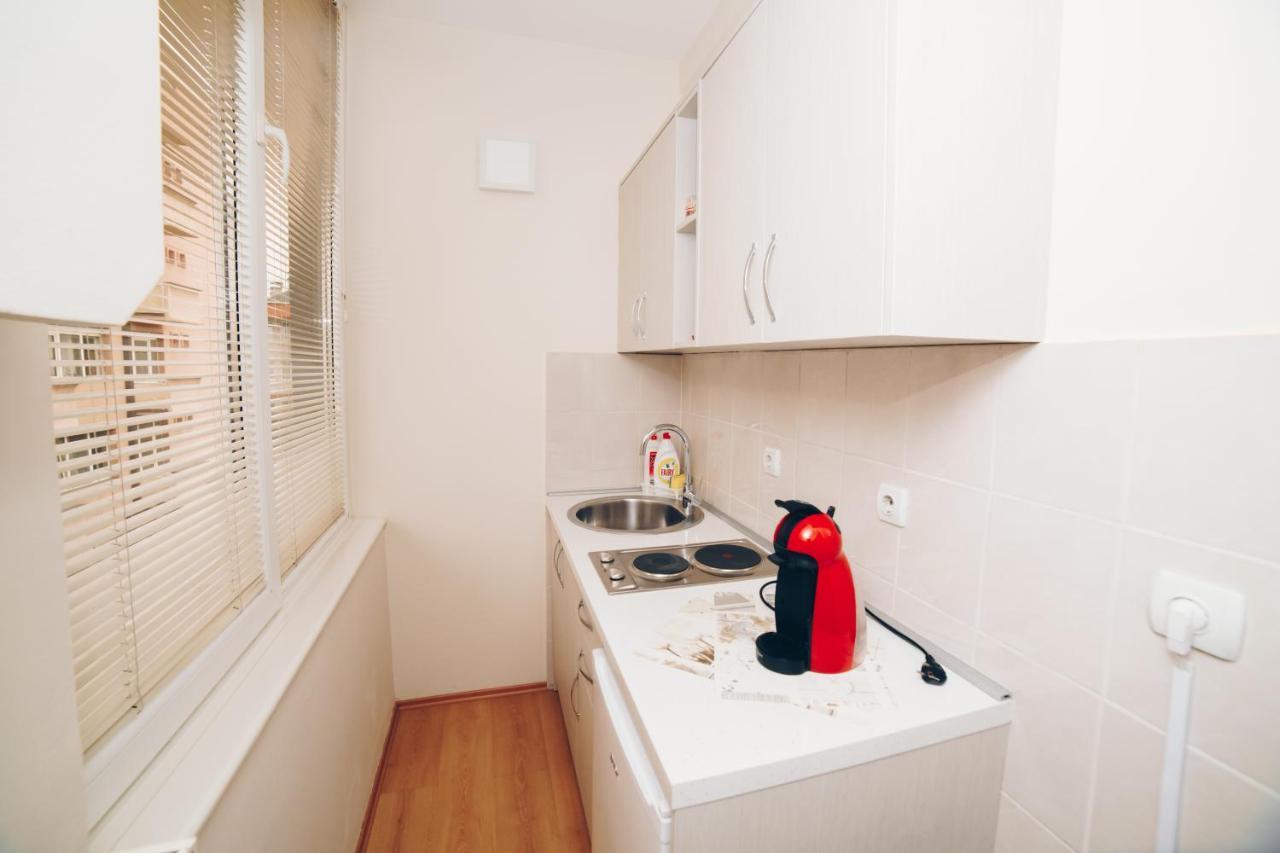 Duga Apartmani ครากูเยวัตส์ ภายนอก รูปภาพ