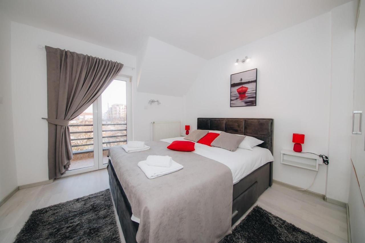 Duga Apartmani ครากูเยวัตส์ ภายนอก รูปภาพ